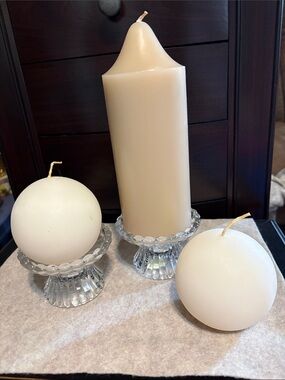 🕯️2 PartyLite Clear Glass Fluted Candle Holders & 3 x 7 in Crème Caramel Candle